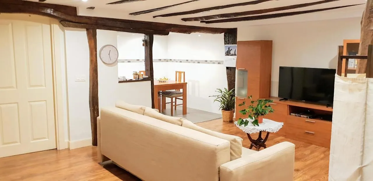 Mundaka Eskola location